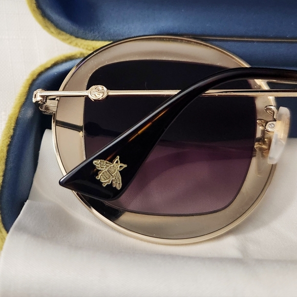 Gucci Gold GG0105S Gradient Round Sunglasses With Case, pouch and Dust cloth New - Picture 8 of 16